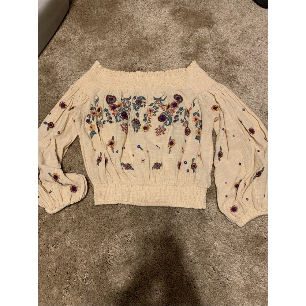 Free People Off The Shoulder Top Small Cream Color With Flowers